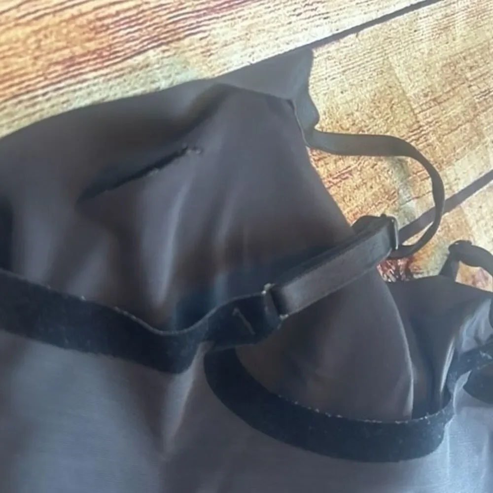 Women’s Eby Black Bra Size XS